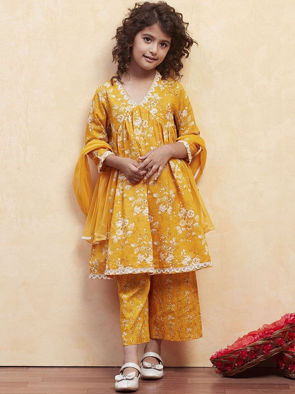 Girls Floral Printed A-Line Pure Cotton Kurta With Trouser And Dupatta